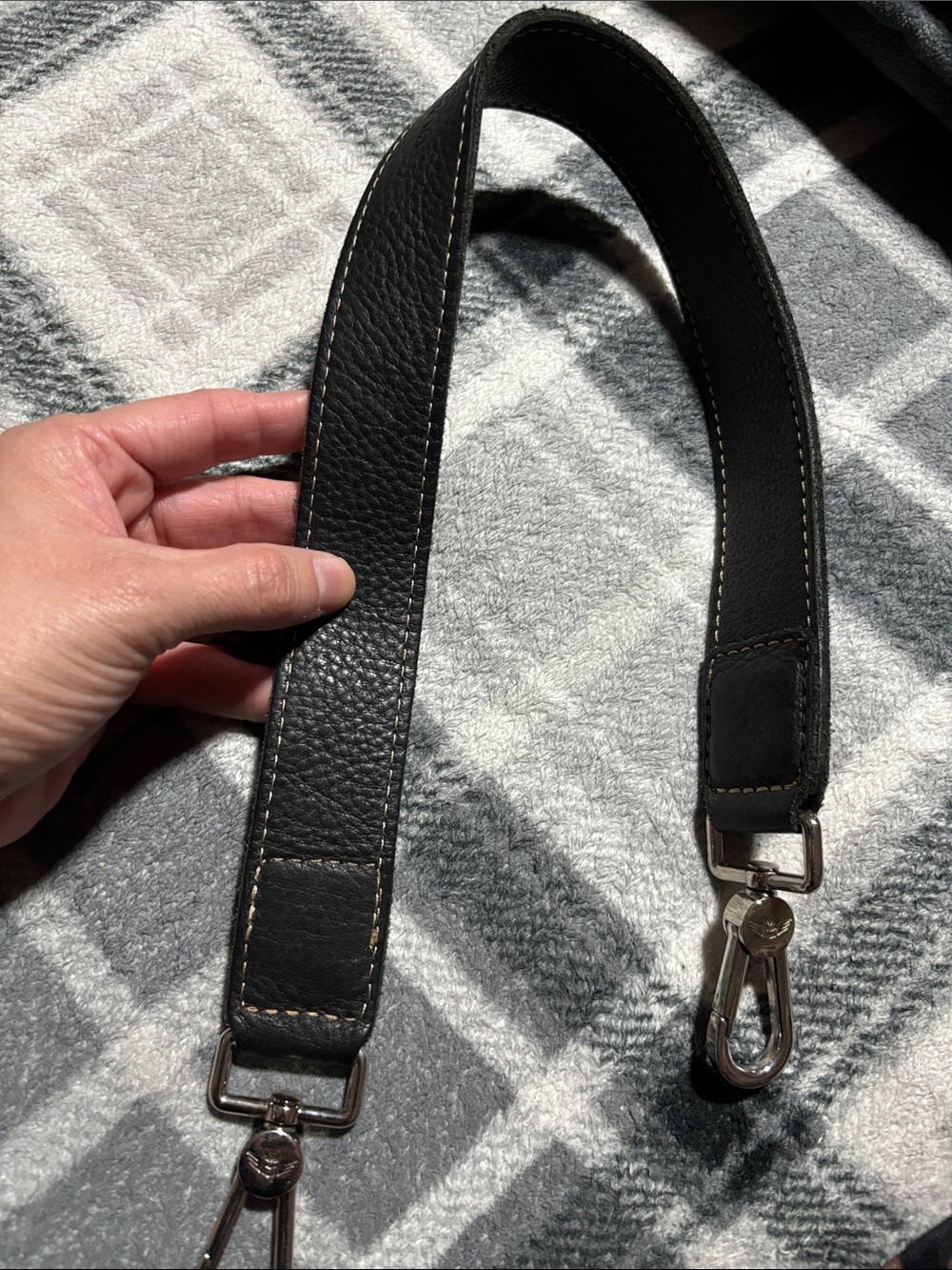 Consuela Black Pebbled Leather Adjustable Strap with Contrast Stitching - Picture 4 of 4